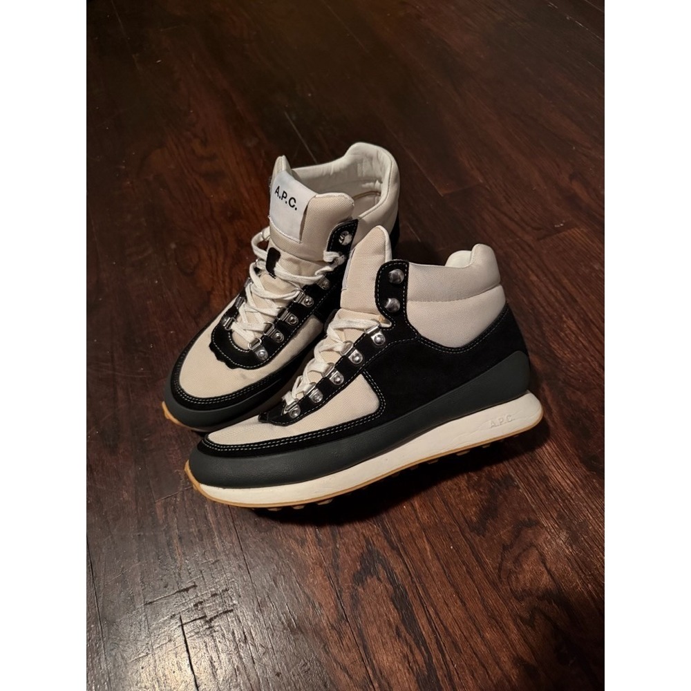 A.P.C. leonard hiking sneaker size 41 / 8 unisex